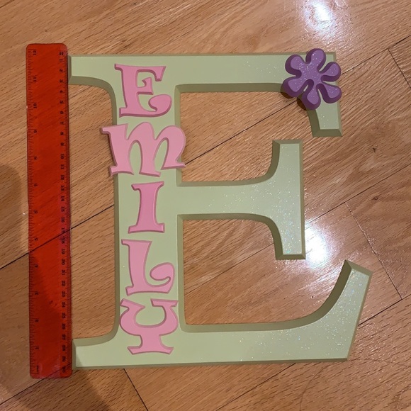 Custom “Emily” wall decoration - Picture 3 of 5